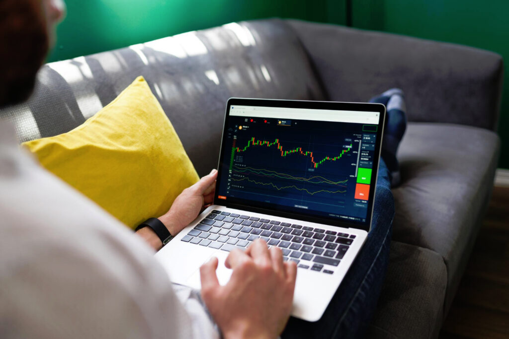 Trading desde cero: por qué aprender con una formación estructurada es la clave